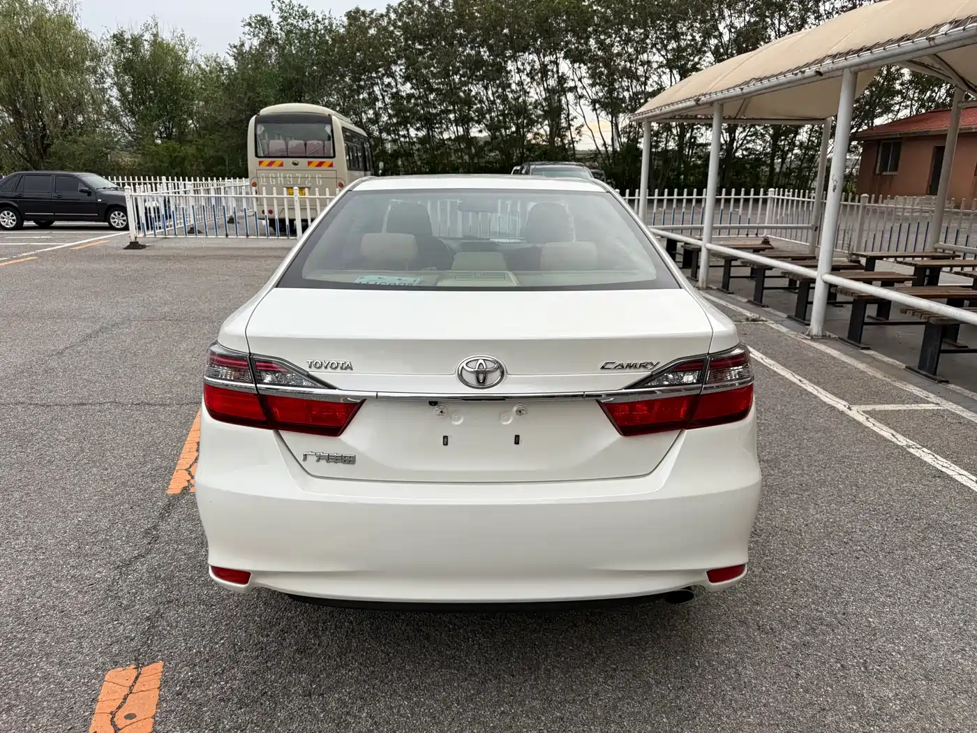 Toyota Camry 2015 2.0E Elite Edition фото 8