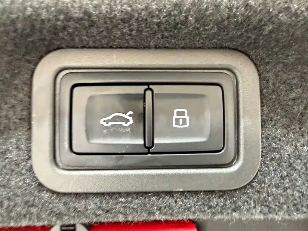 Фото 29 - Audi A7L