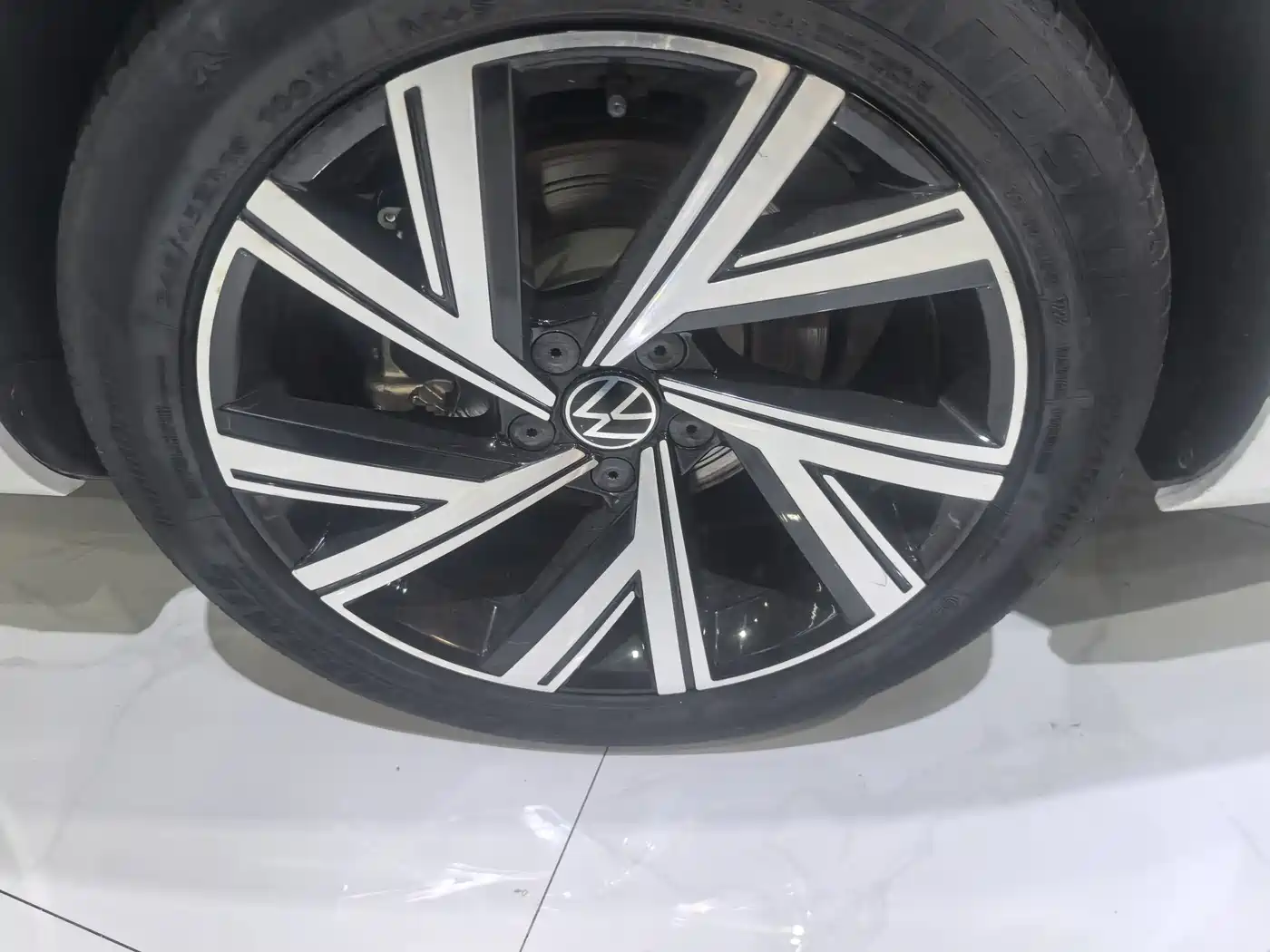 Volkswagen FAW-Volkswagen CC 2019 330TSI Charming Appearance (China V) фото 6