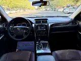 Фото 9 - Toyota Camry