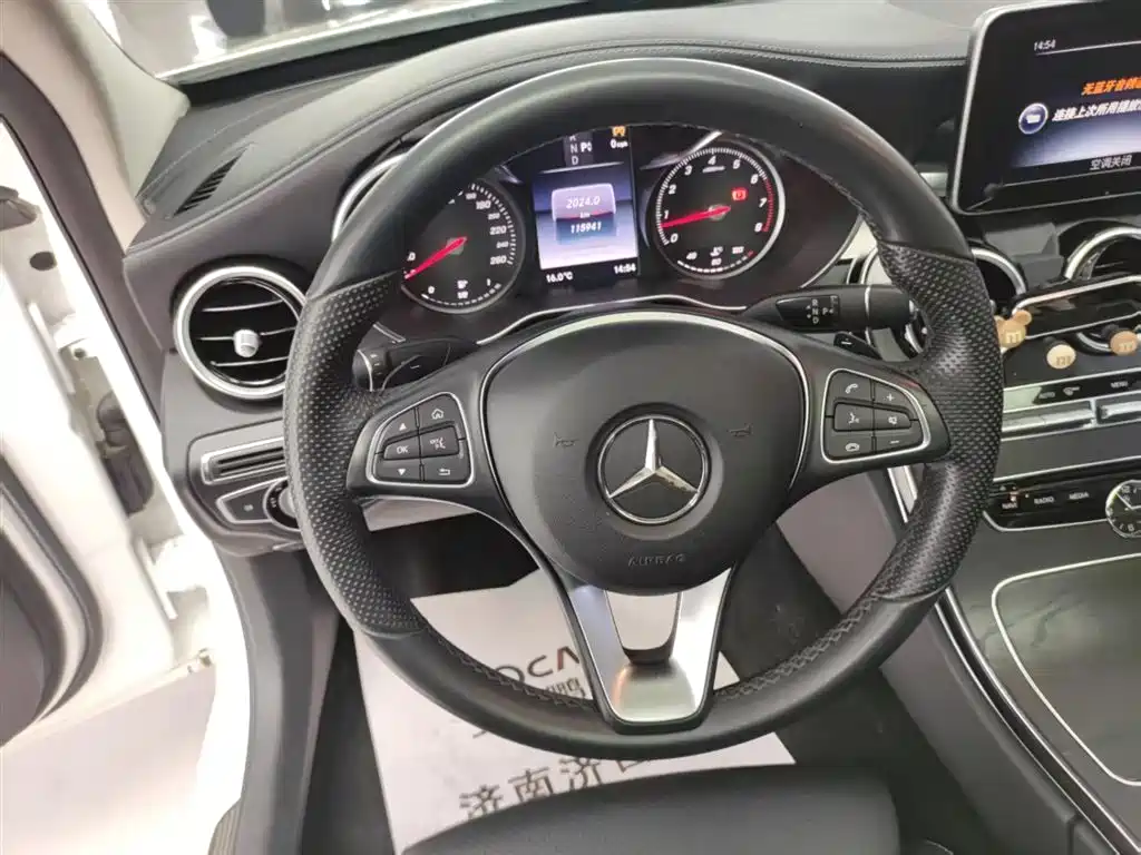 Mercedes-Benz C-Class 2016 C 200 L Sport фото 9