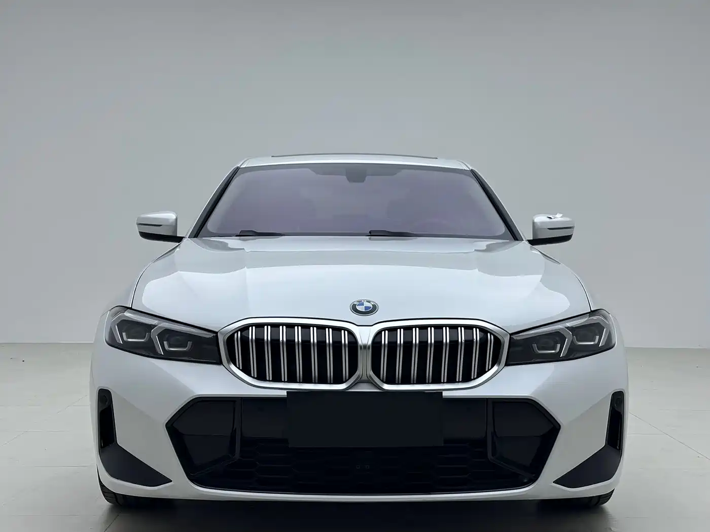 BMW 3 Series 2023 320Li M Sport Package фото 2