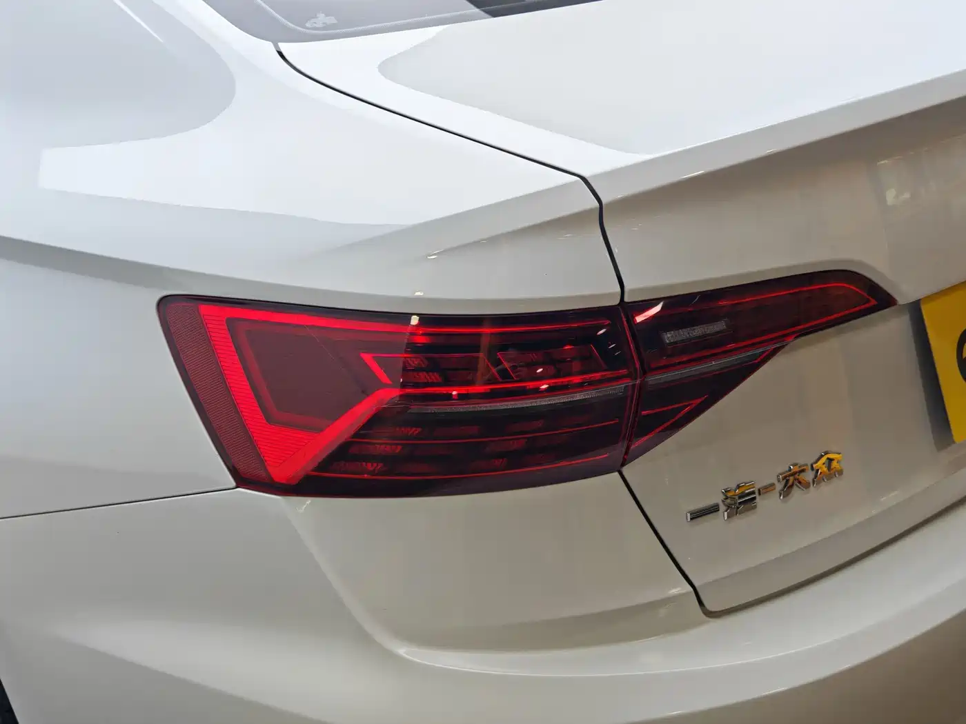 Volkswagen Sagitar, миниатюра 7