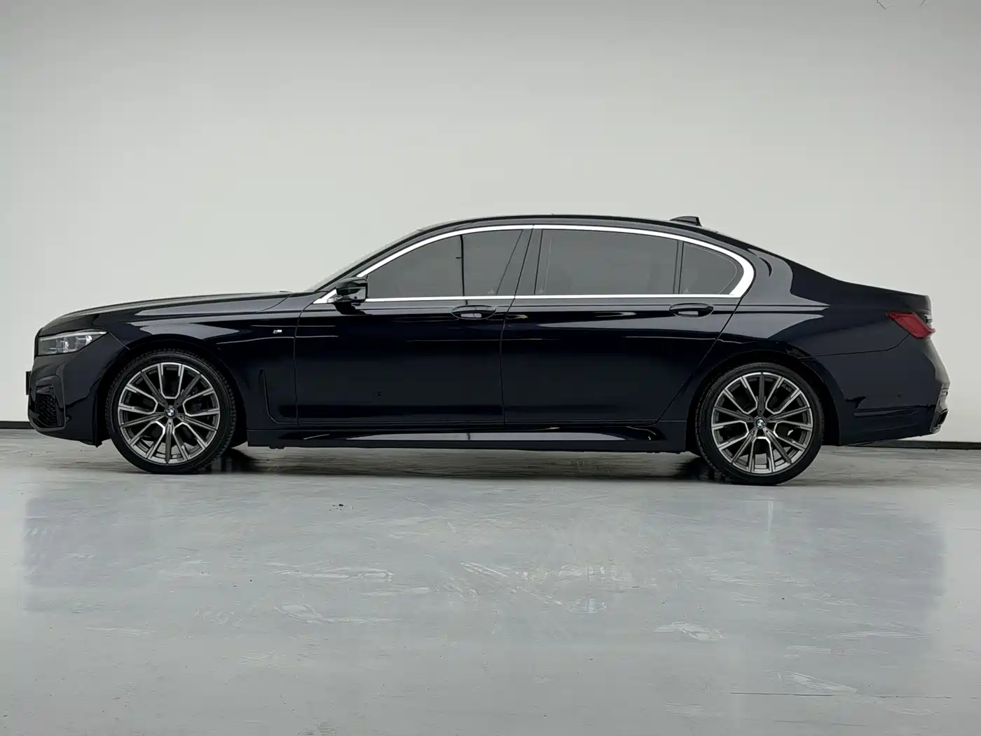 BMW 7 Series 2021 2019 Facelift 740Li Exclusive M Sport Package