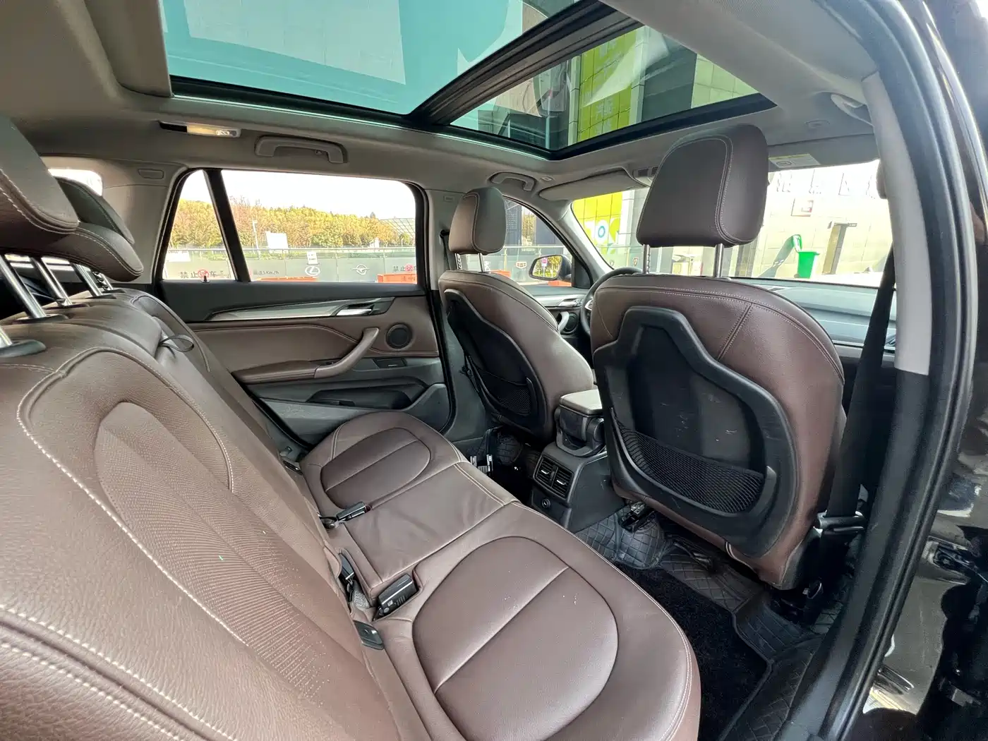 BMW X1 2018 xDrive20Li Premium Model фото 38