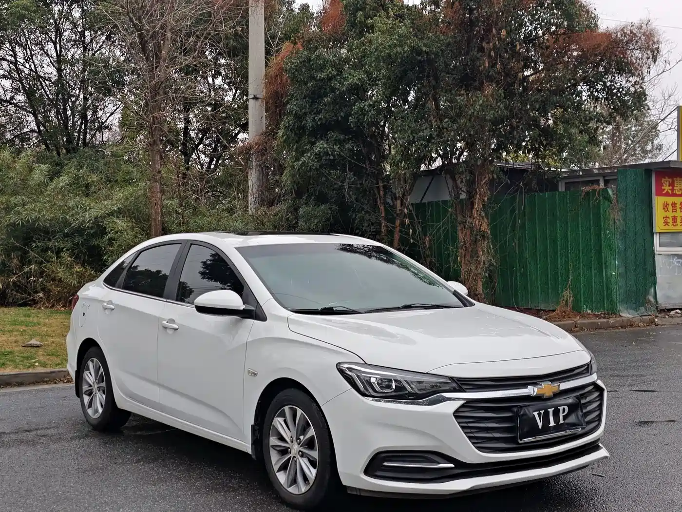 CHEVROLET CRUZE