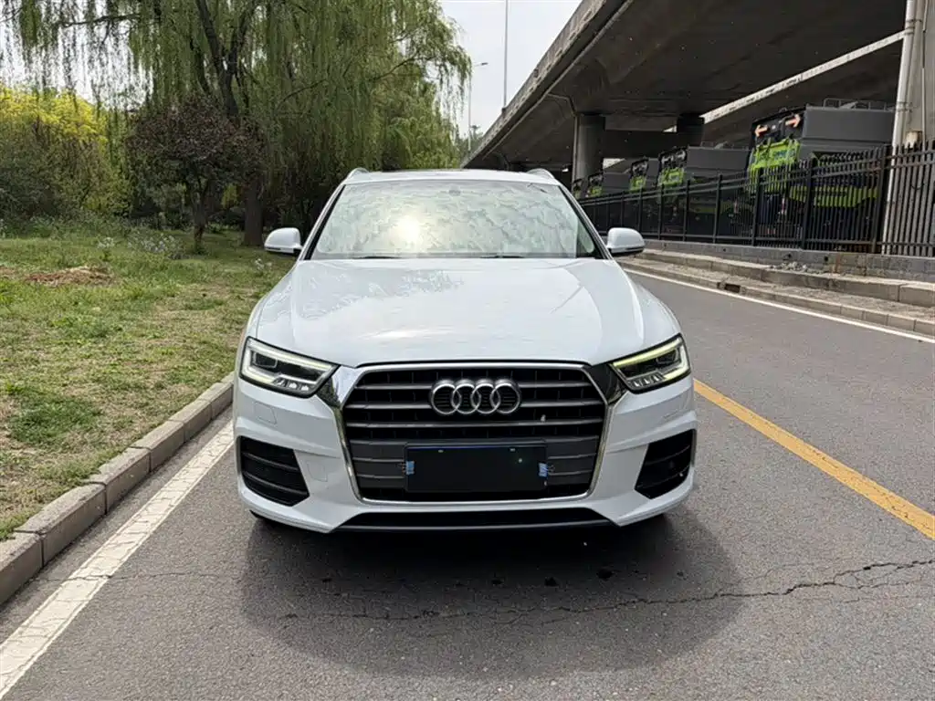 Audi Q3 2017 30 TFSI Style фото 14