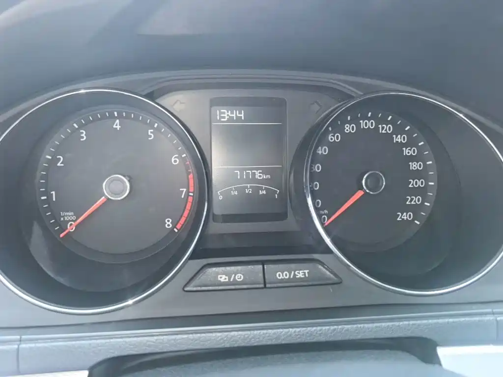 Photo 12 - Volkswagen Lavida Tour