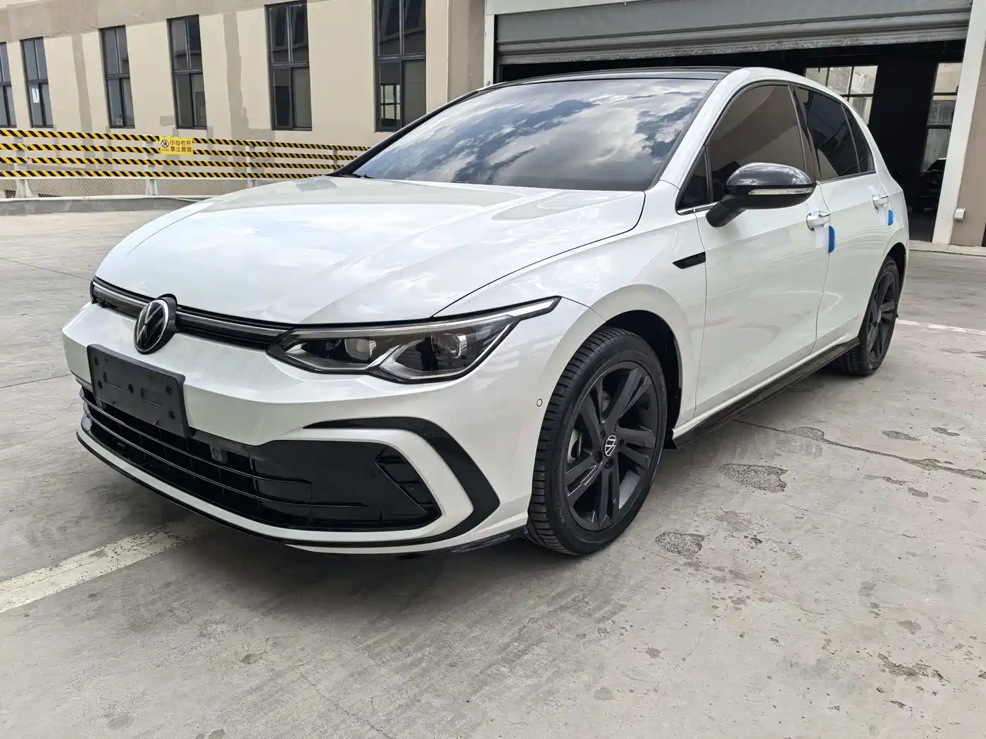 Volkswagen Golf 2023 Facelift 280TSI DSG R-Line Lite