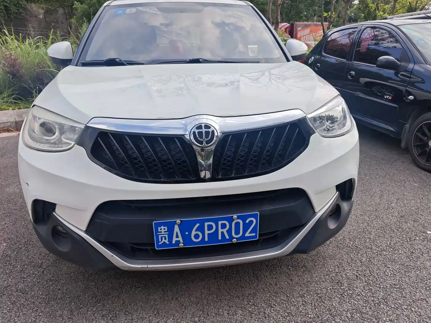 Фото 2 - Zhonghua V3