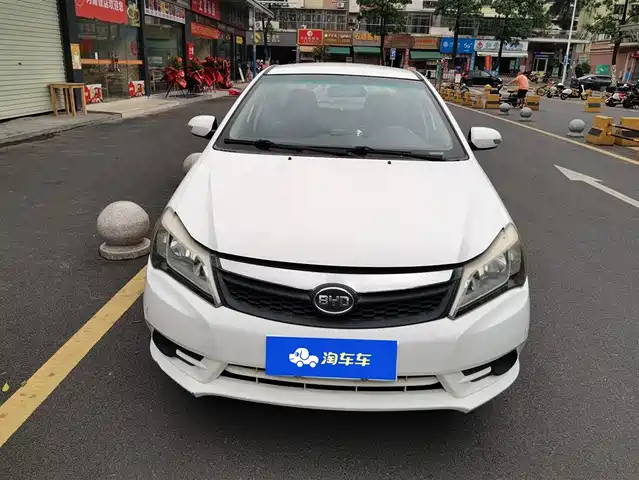 BYD F3
