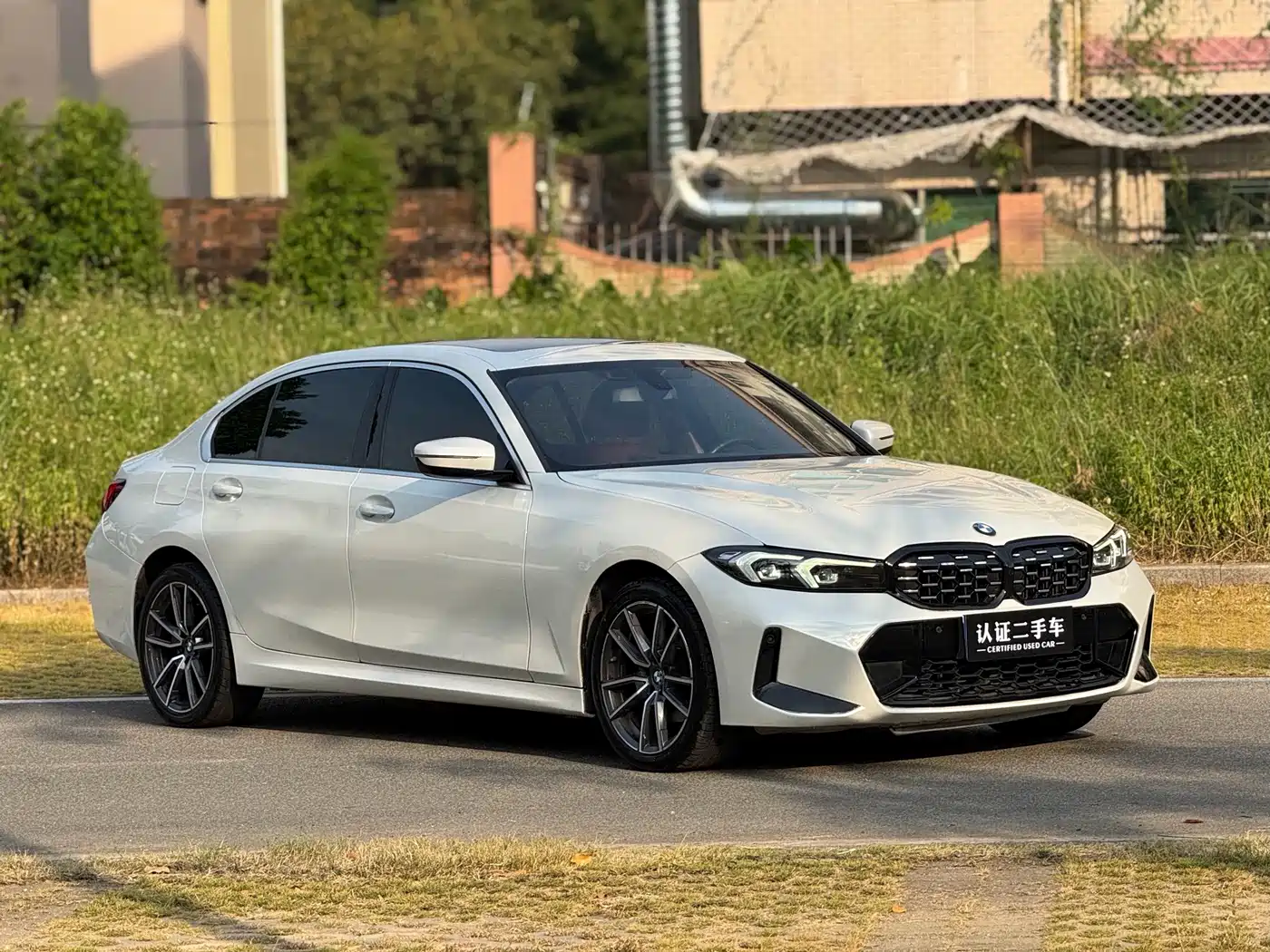 Фото 3 - BMW 3 Series