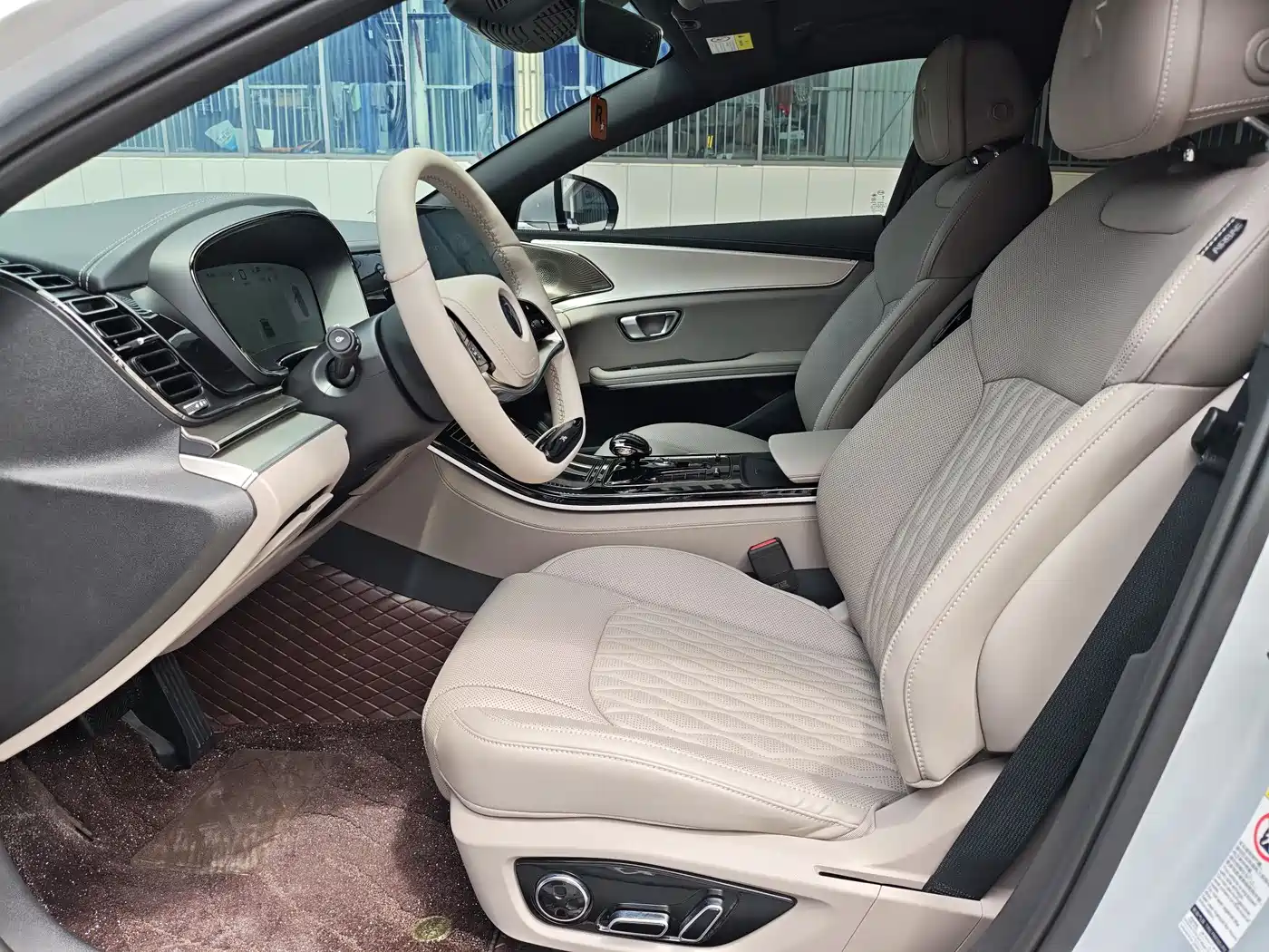 BYD Han 2025 Model EV 605KM Premium Version фото 9