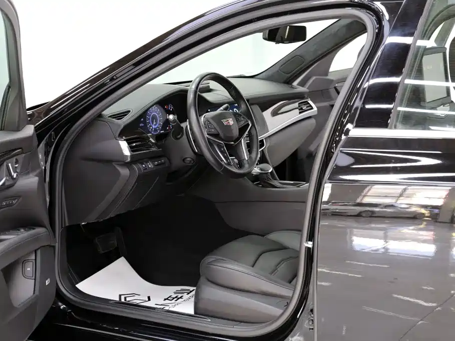 Cadillac CT6 2017 2017 28T Platinum