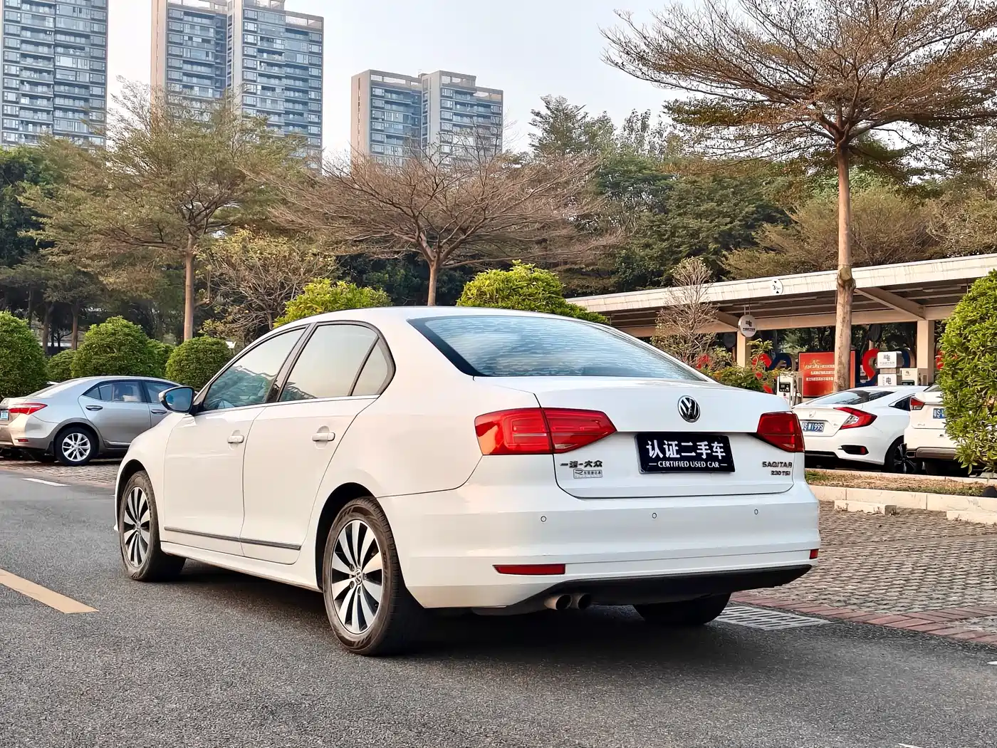 Volkswagen Sagitar 2017 230TSI Automatic Comfort фото 4