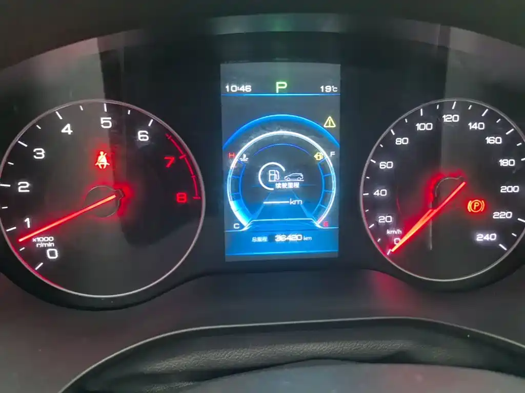 BYD Song 2021 Classic 1.5T Auto Elite фото 12