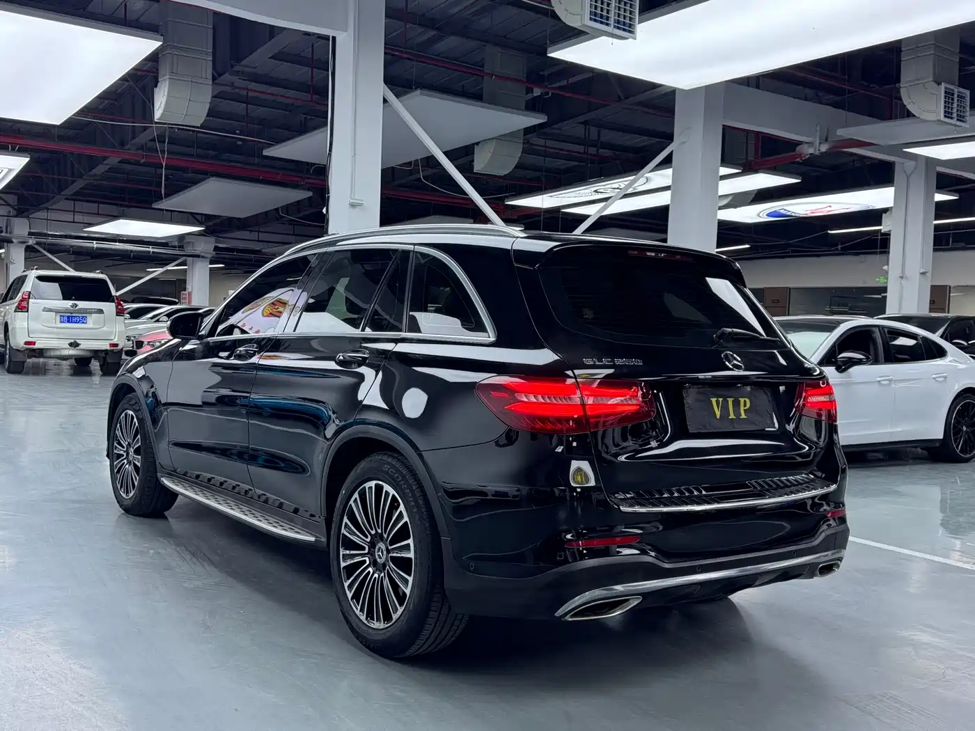 Mercedes-Benz GLC 2018 GLC 260 4MATIC Dynamic фото 17
