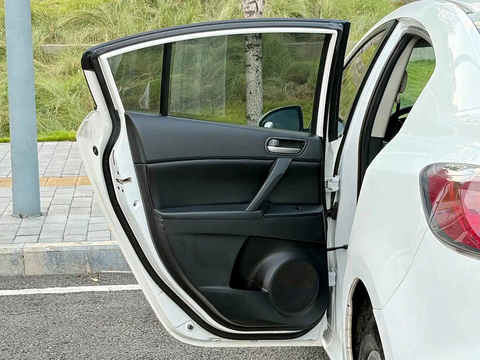 صورة 17 - Mazda Mazda3 Axela