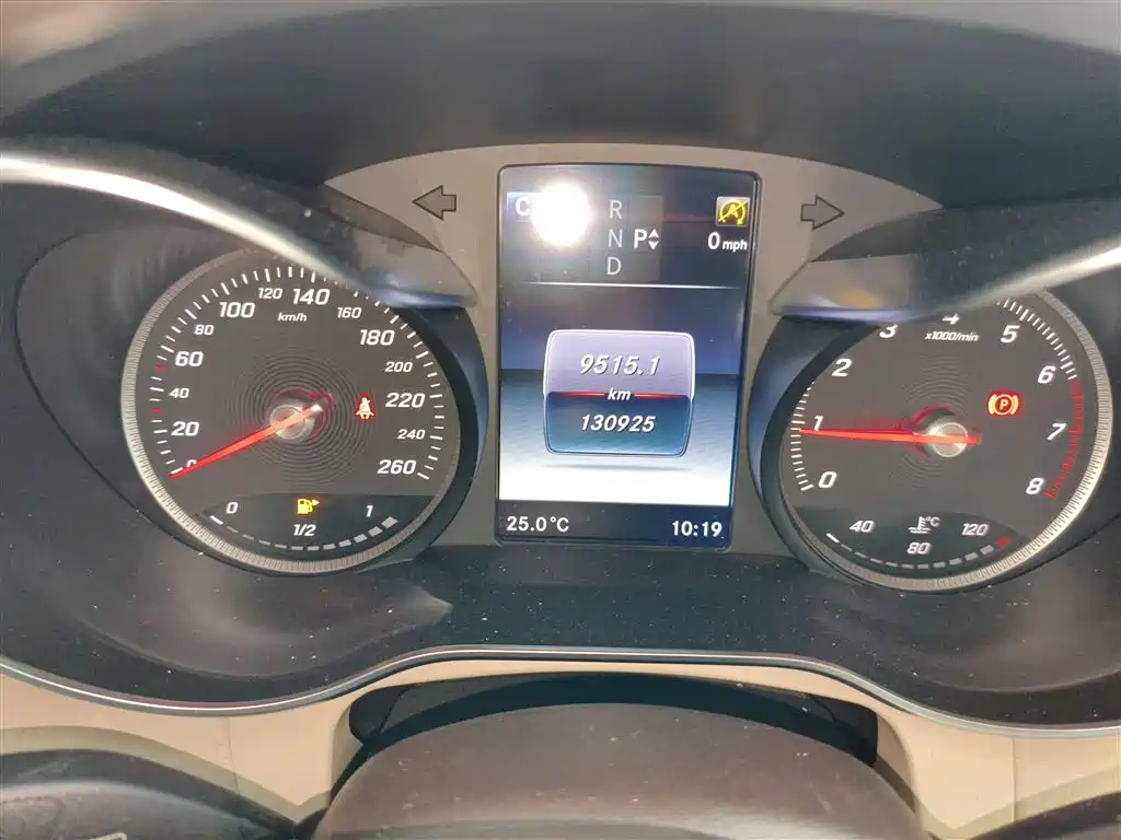 Mercedes-Benz GLC 2017 GLC 200 4MATIC фото 11
