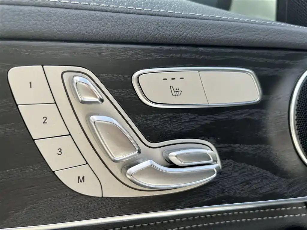 Mercedes-Benz C-Class 2020 Facelift C 260 L Sport фото 13