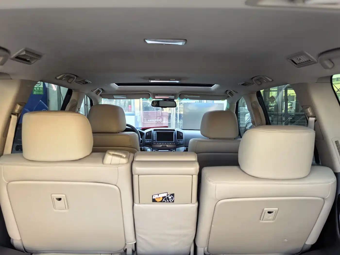 Toyota Land Cruiser 2010 Model 4.7L Automatic VX фото 19