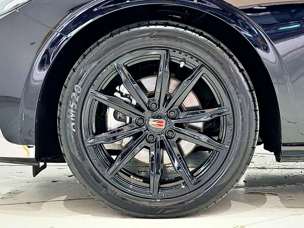 Hongqi H6 2024 2023 2.0T Premium Edition