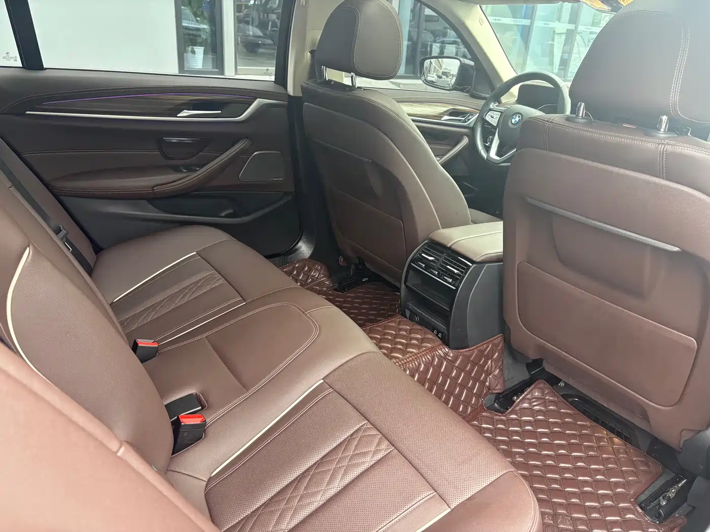 BMW 5 Series 2023 530Li Leading Luxury Package фото 10