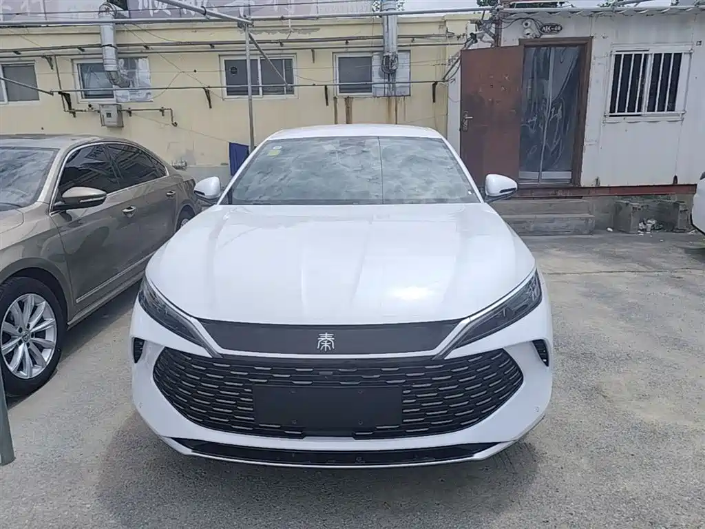 BYD Qin L 2026 DM-i 128KM Progressive фото 3