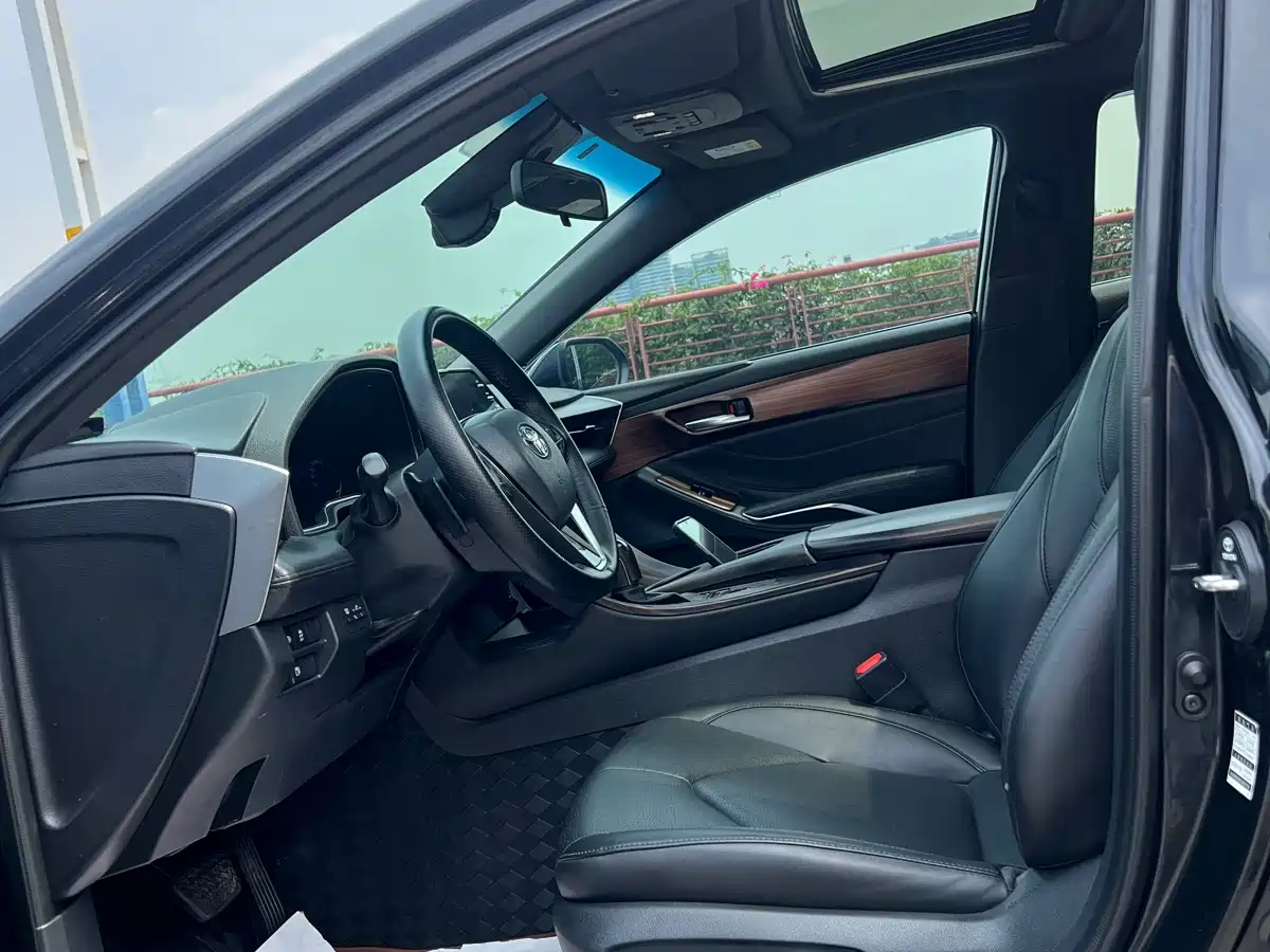 Toyota Avalon 2021 2.5L Luxury Edition фото 7