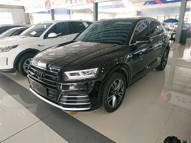 Audi Audi Q5L 2020 Facelift 40 TFSI Honor Fashion
