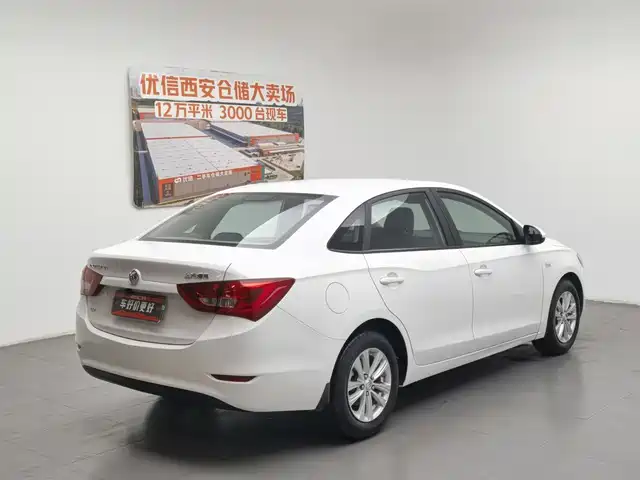 Buick Excelle 2017 15N Automatic Progressive — фото 2