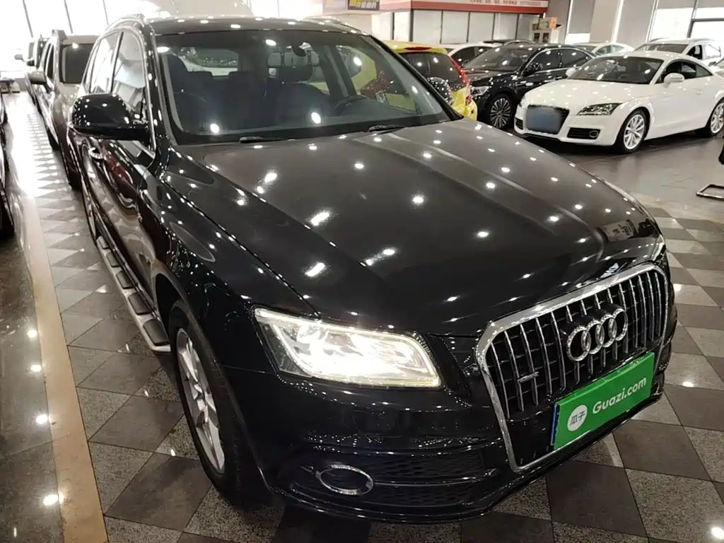 Audi Q5 2018 2017 Plus 40 TFSI Progressive
