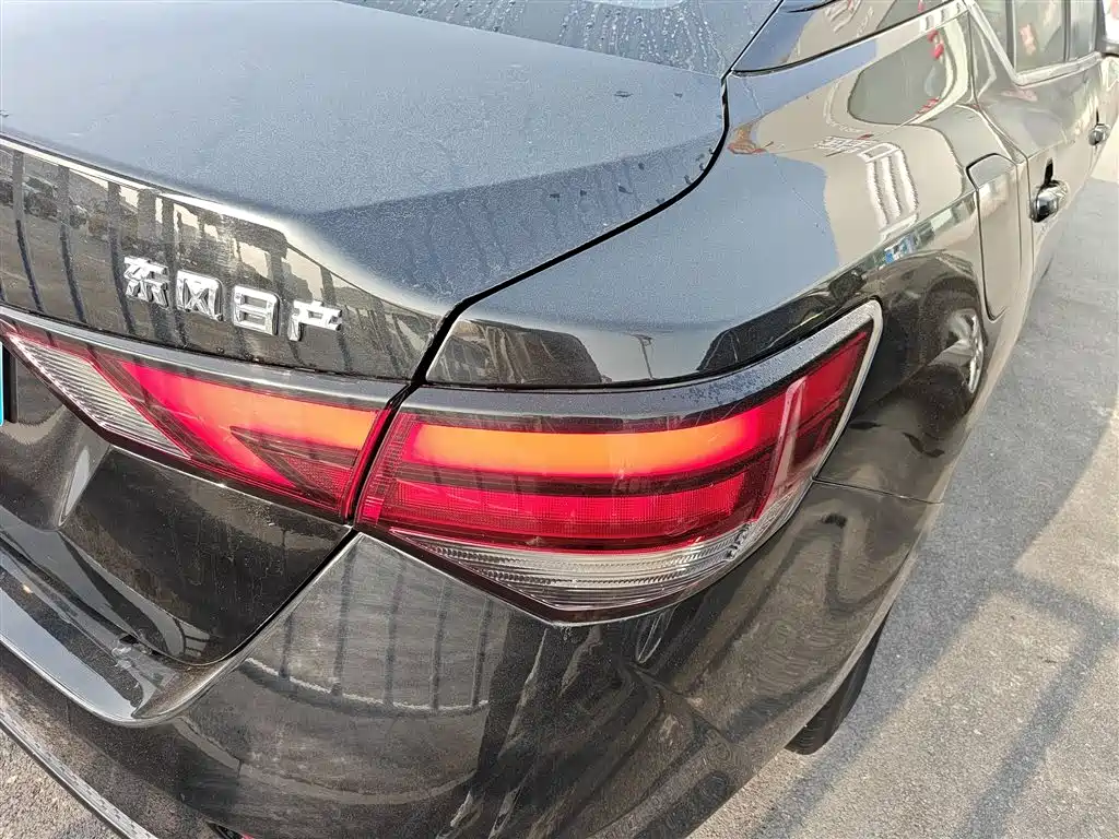 Nissan SYLPHY, миниатюра 8