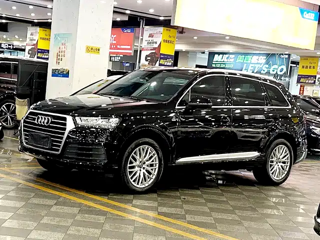  Audi Audi Q7 2016 45 TFSI S line Sport