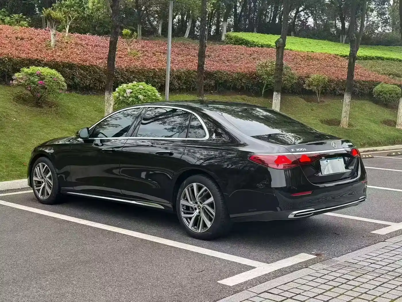 Mercedes-Benz E-Class 2024 Facelift E 300 L Fashion фото 9