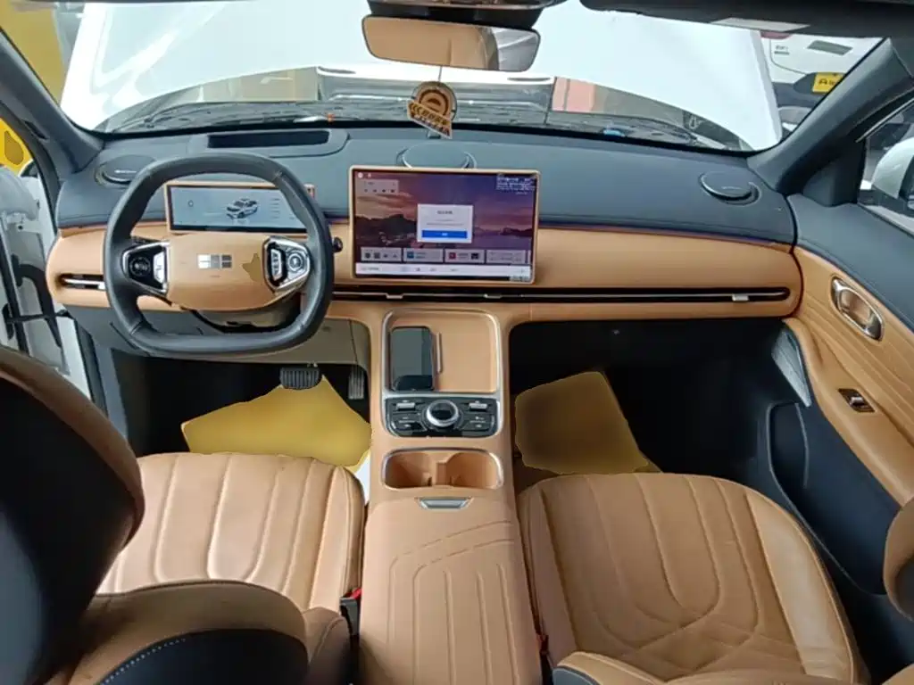 Geely Galaxy Galaxy Starship 7 EM-i 2025 2025 120km Navigation Edition