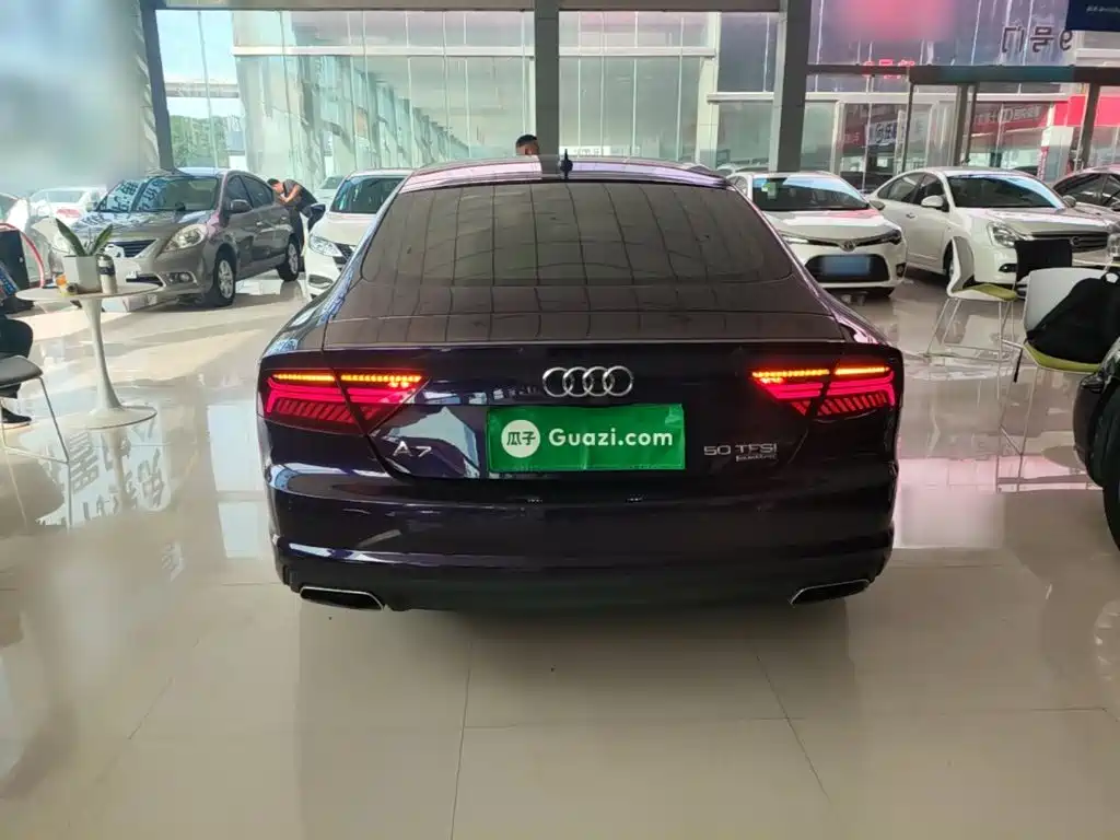 Фото 6 - Audi A7