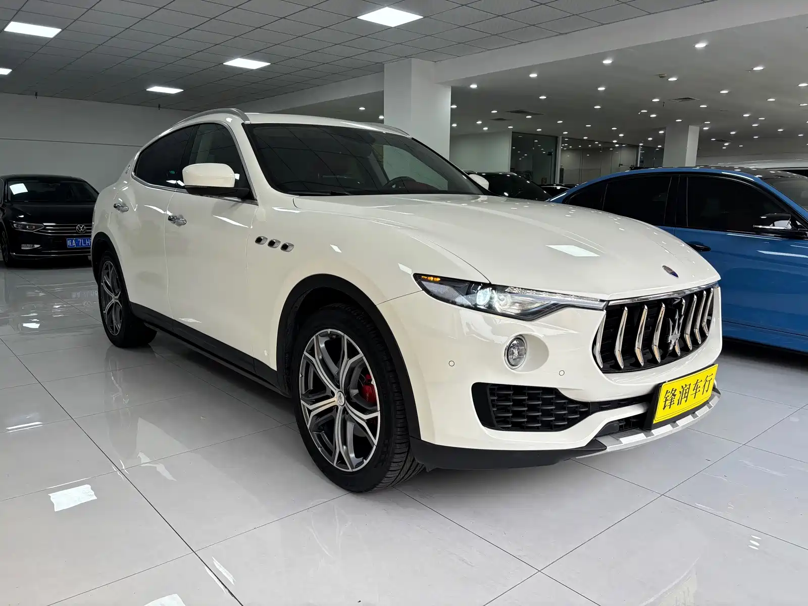صورة 3 - Maserati Levante