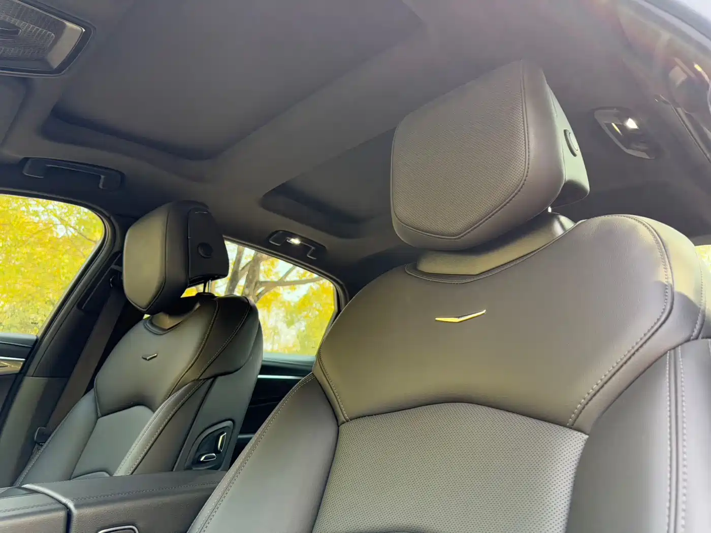 Cadillac CT6 2023 28T Luxury Edition фото 9