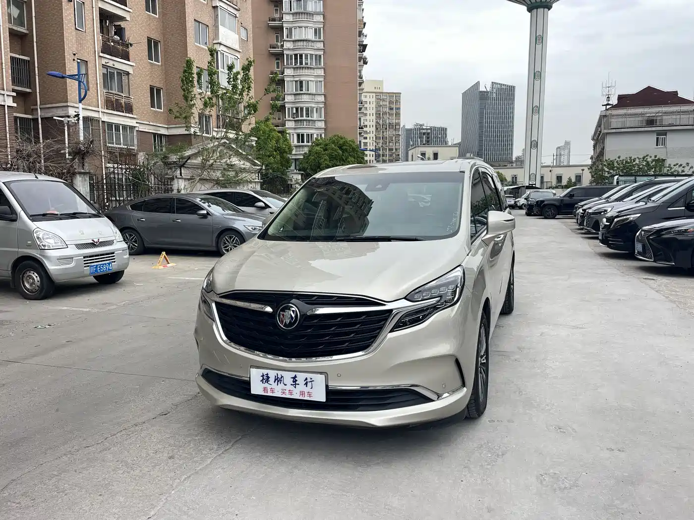 Buick GL8 2020 Model ES Landglory 653T Luxury