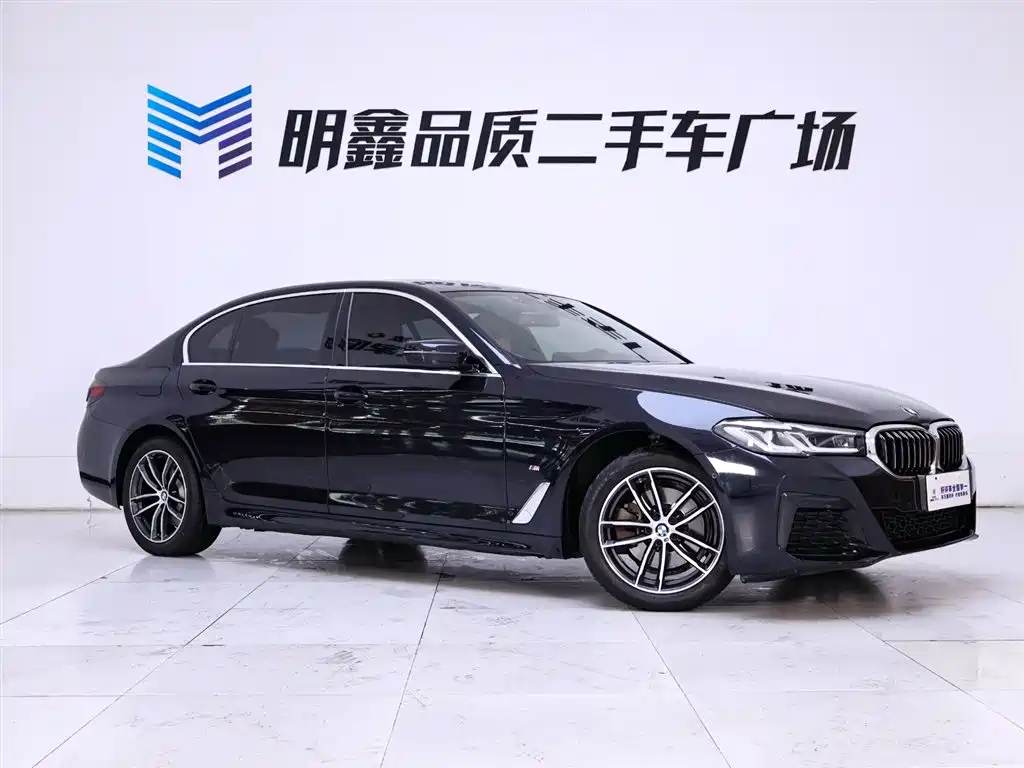 BMW 5 Series 2022 Model Second Facelift 525Li M Sport Package фото 5