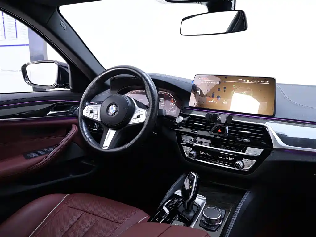 BMW 5 Series 2022 Model Second Facelift 525Li M Sport Package фото 14