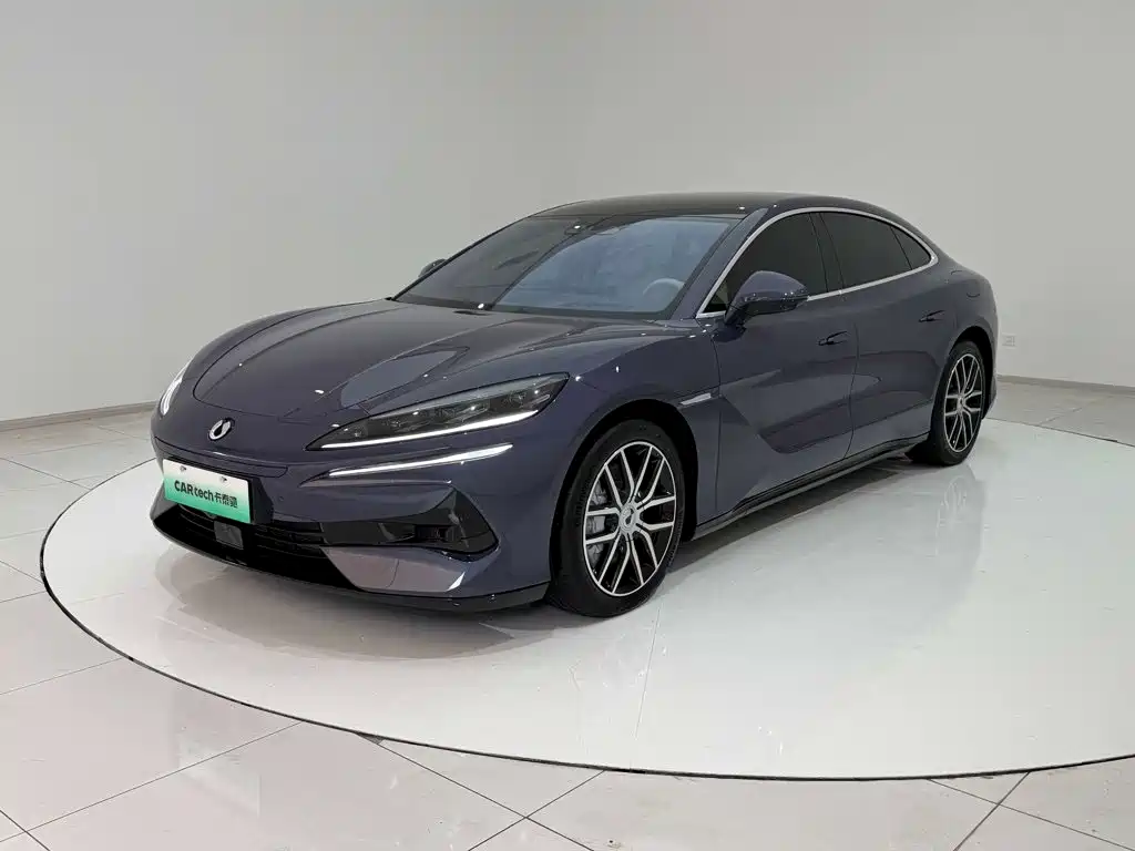 Denza Z9 2024 2024 Model 1100km AWD Max Edition