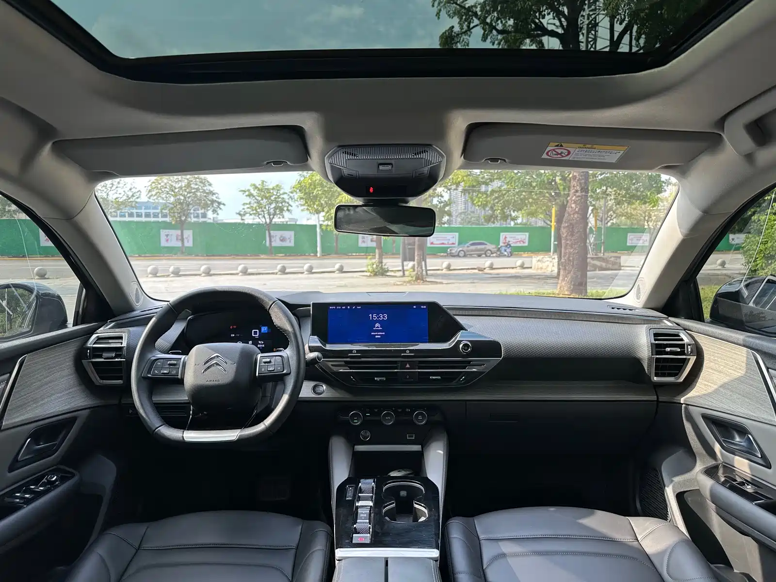 Фото 23 - Citroën Versailles C5 X