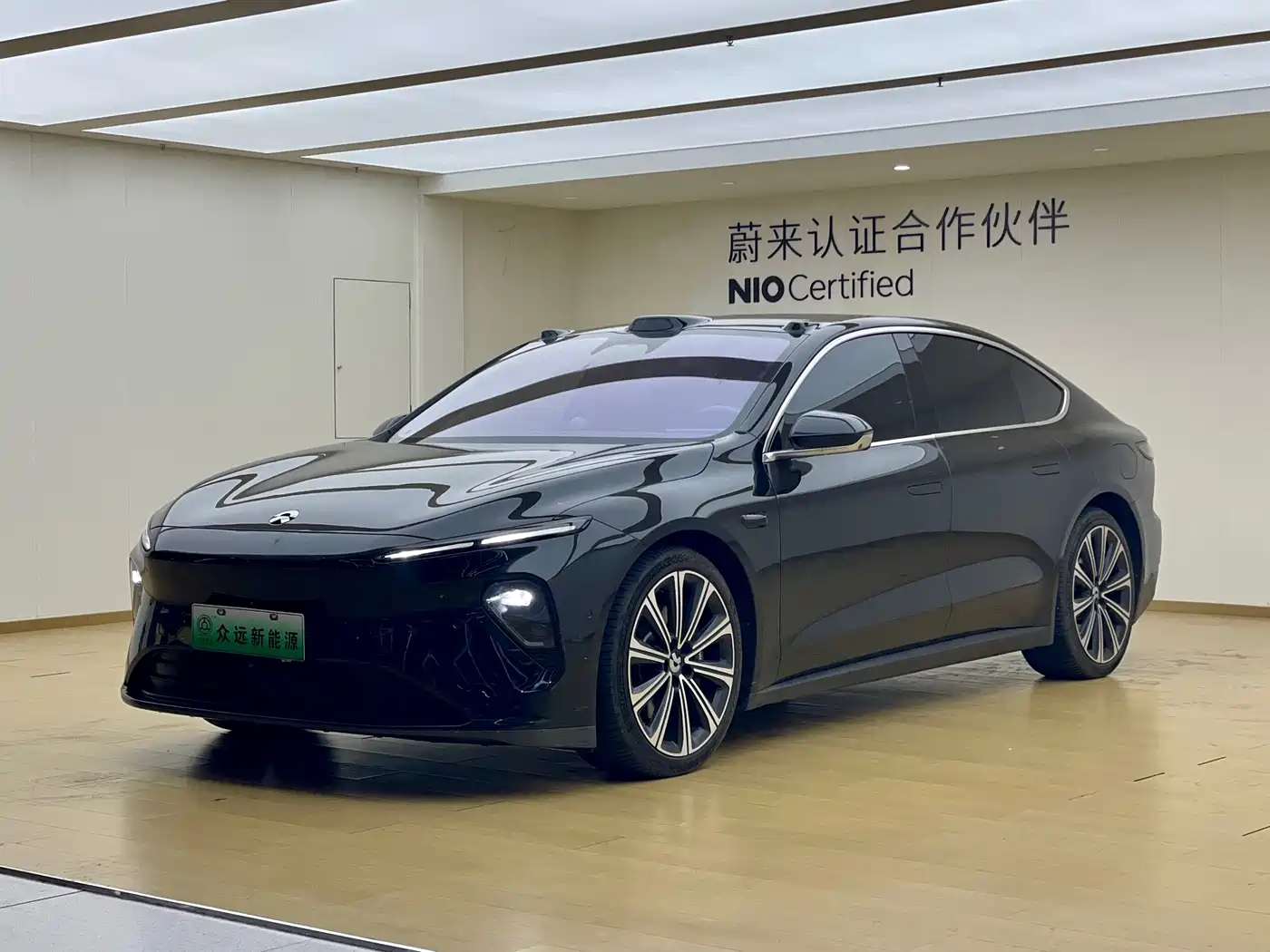NIO NIO ET7 2024 75kWh Executive Signature Edition