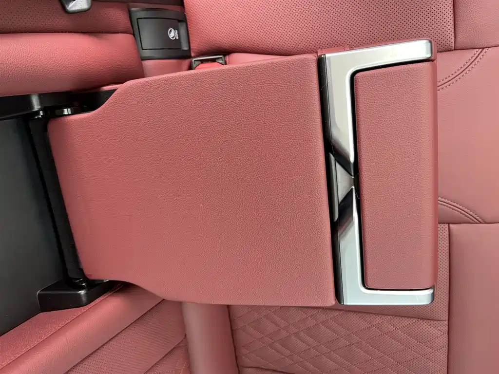 BMW 3 Series 2023 325Li M Sport Package фото 22