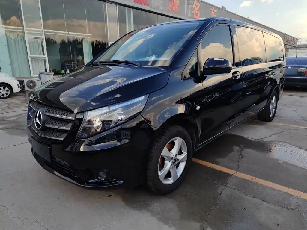 Photo 5 - Mercedes-Benz Vito