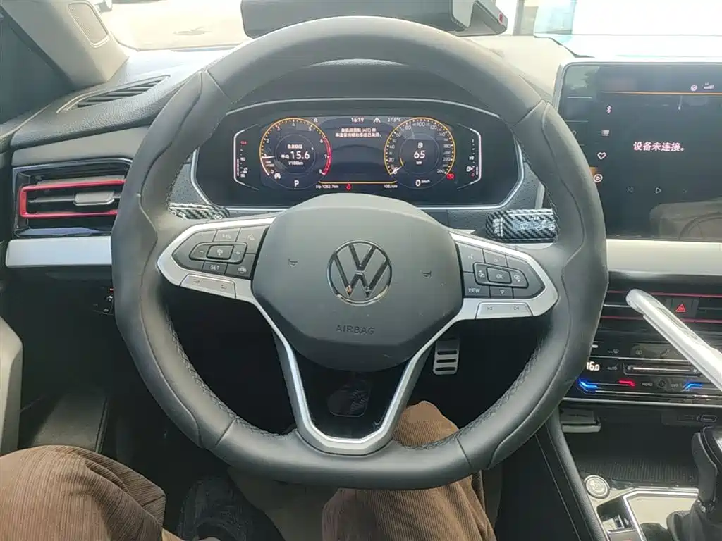 Volkswagen Lavida 2024 Model 300TSI DSG Starlight Leading Edition фото 11