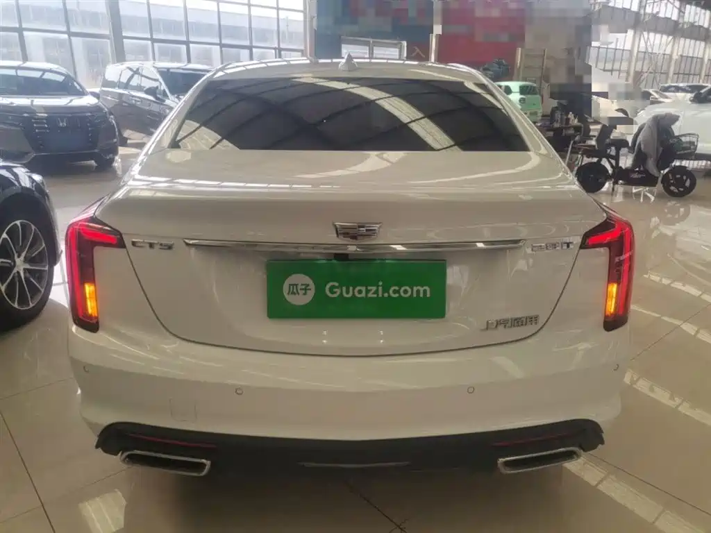 CADILLAC CT5