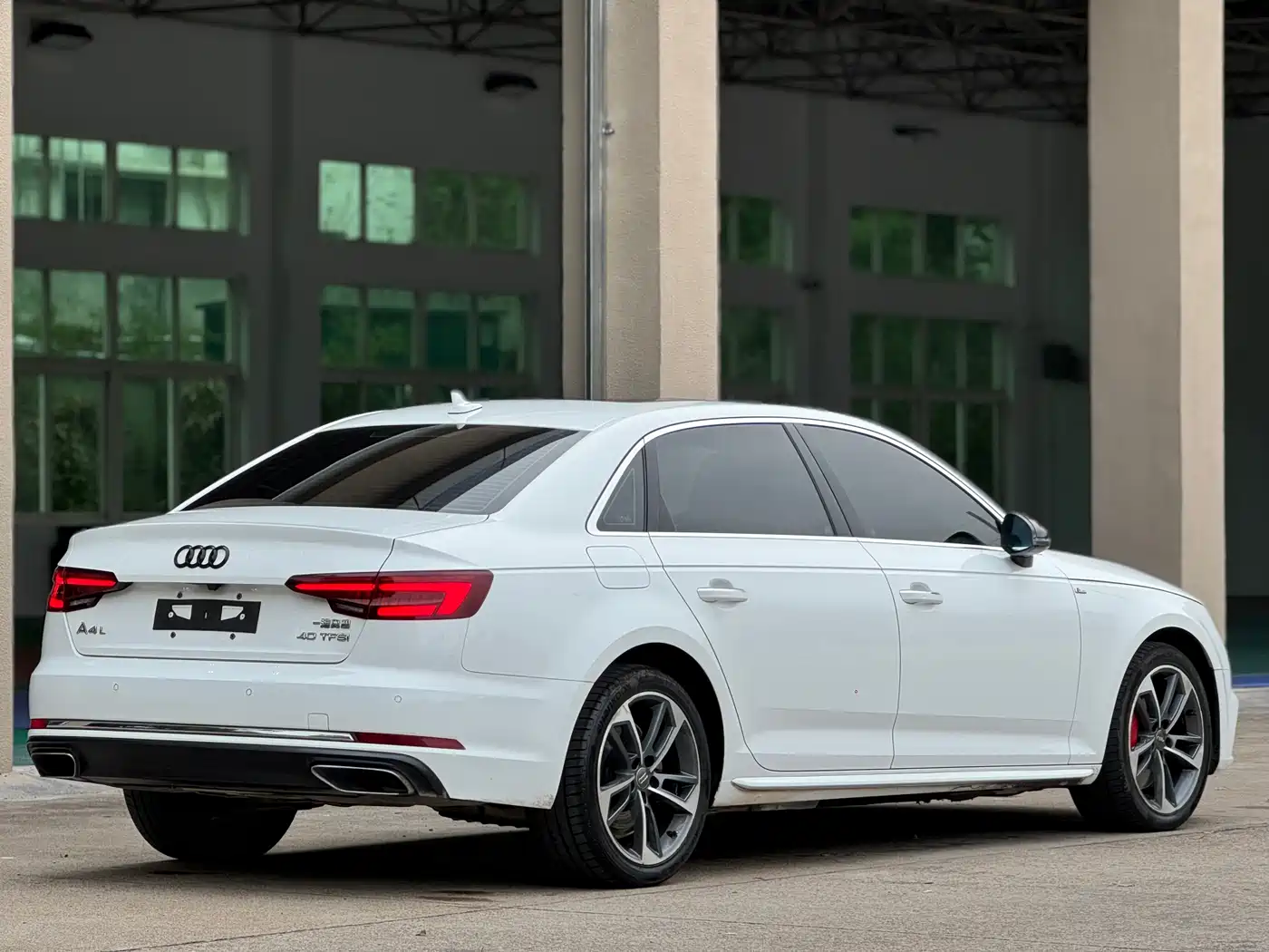 Audi A4L 2019 40 TFSI Progressive (China V) фото 4